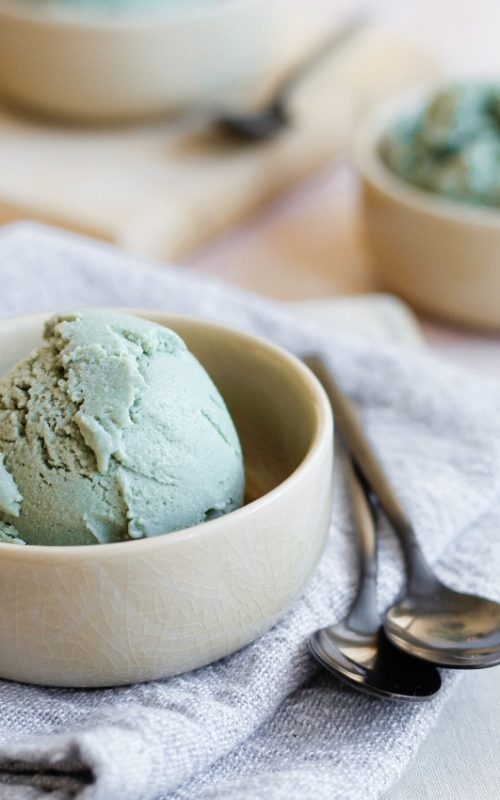 sladoled sa spirulinom