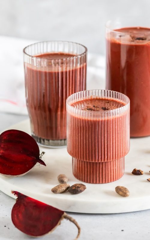 smoothie s ciklom i kakaom