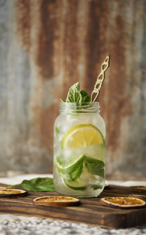 bezalkoholni hugo spritz recept