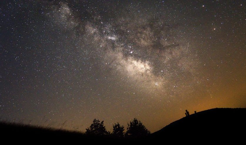listopadsko nebo astronomsko
